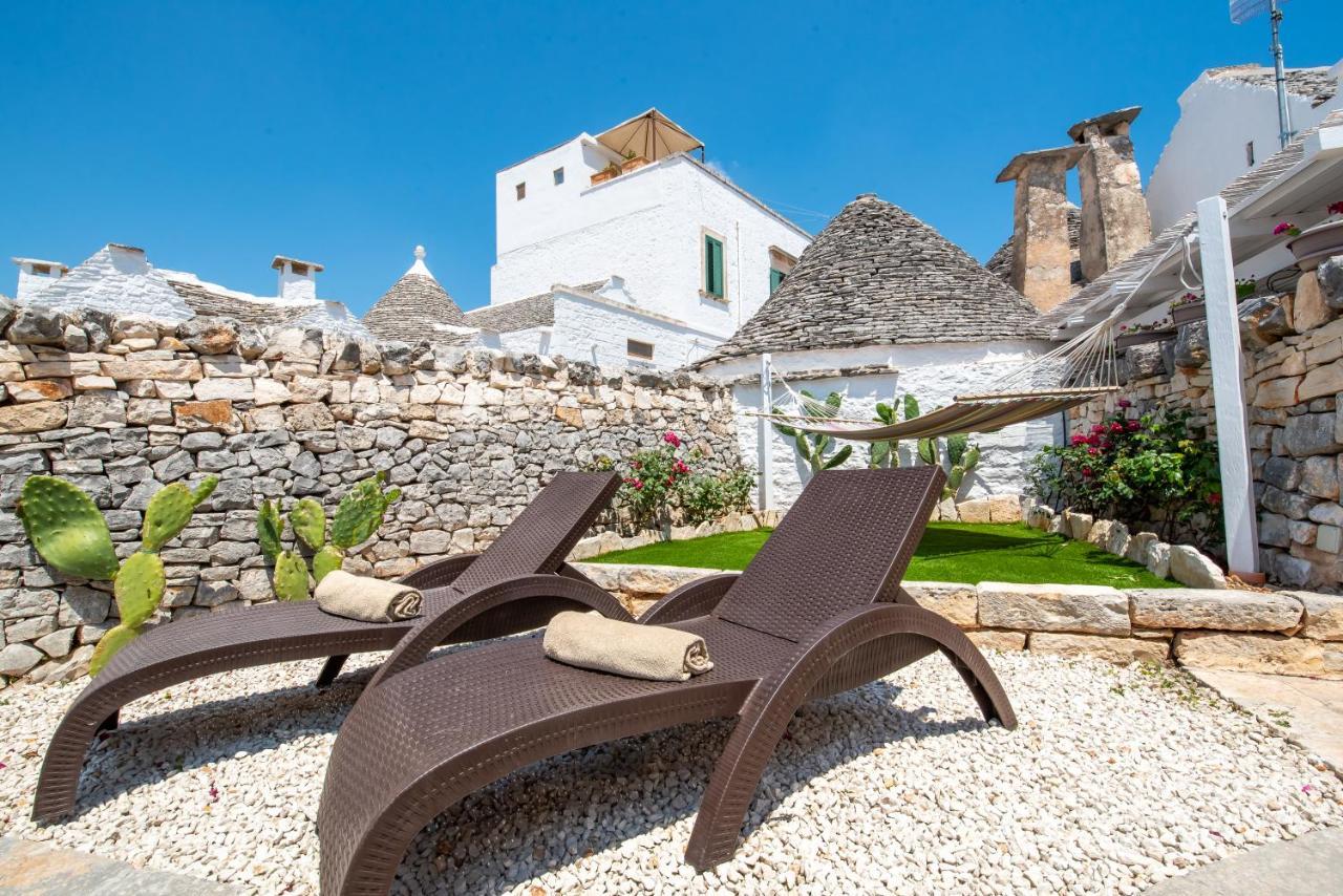 Hotel Trulli Holiday Deluxe & Wellness Alberobello Esterno foto