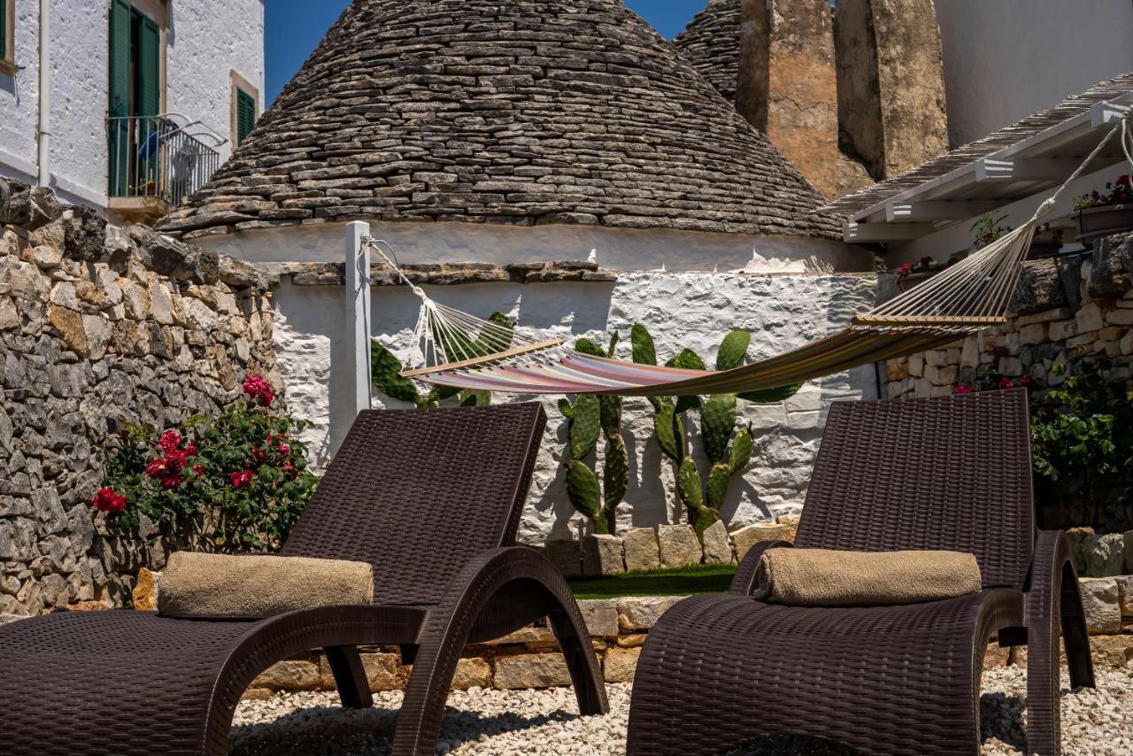 Hotel Trulli Holiday Deluxe & Wellness Alberobello Esterno foto