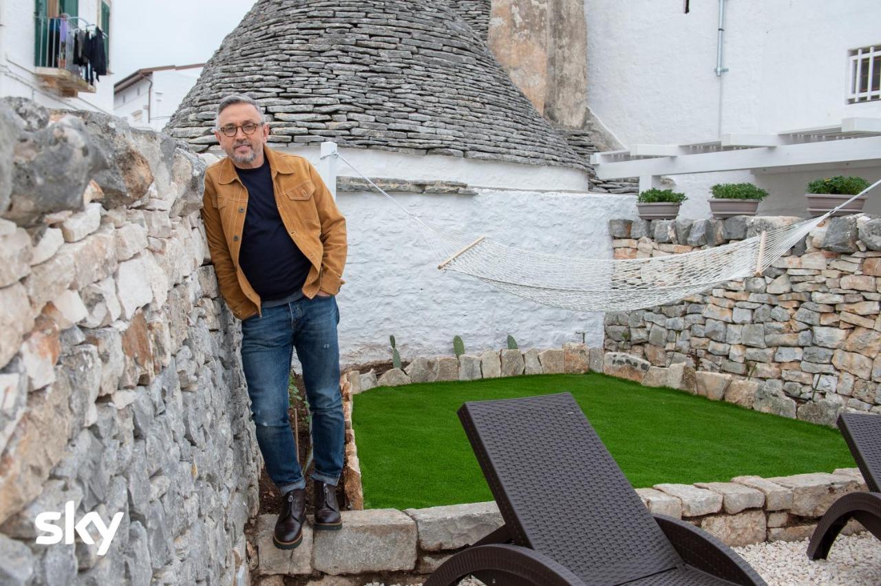 Hotel Trulli Holiday Deluxe & Wellness Alberobello Esterno foto