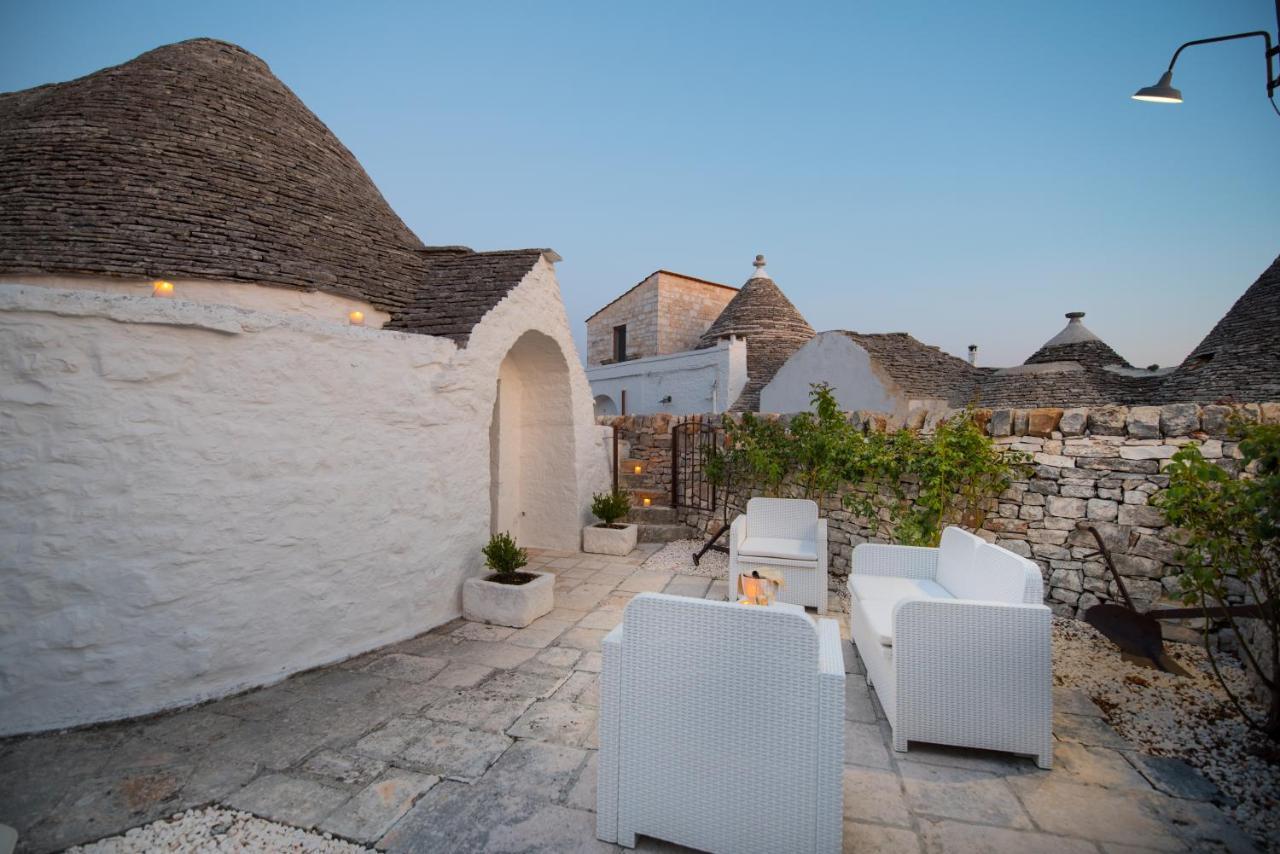 Hotel Trulli Holiday Deluxe & Wellness Alberobello Esterno foto