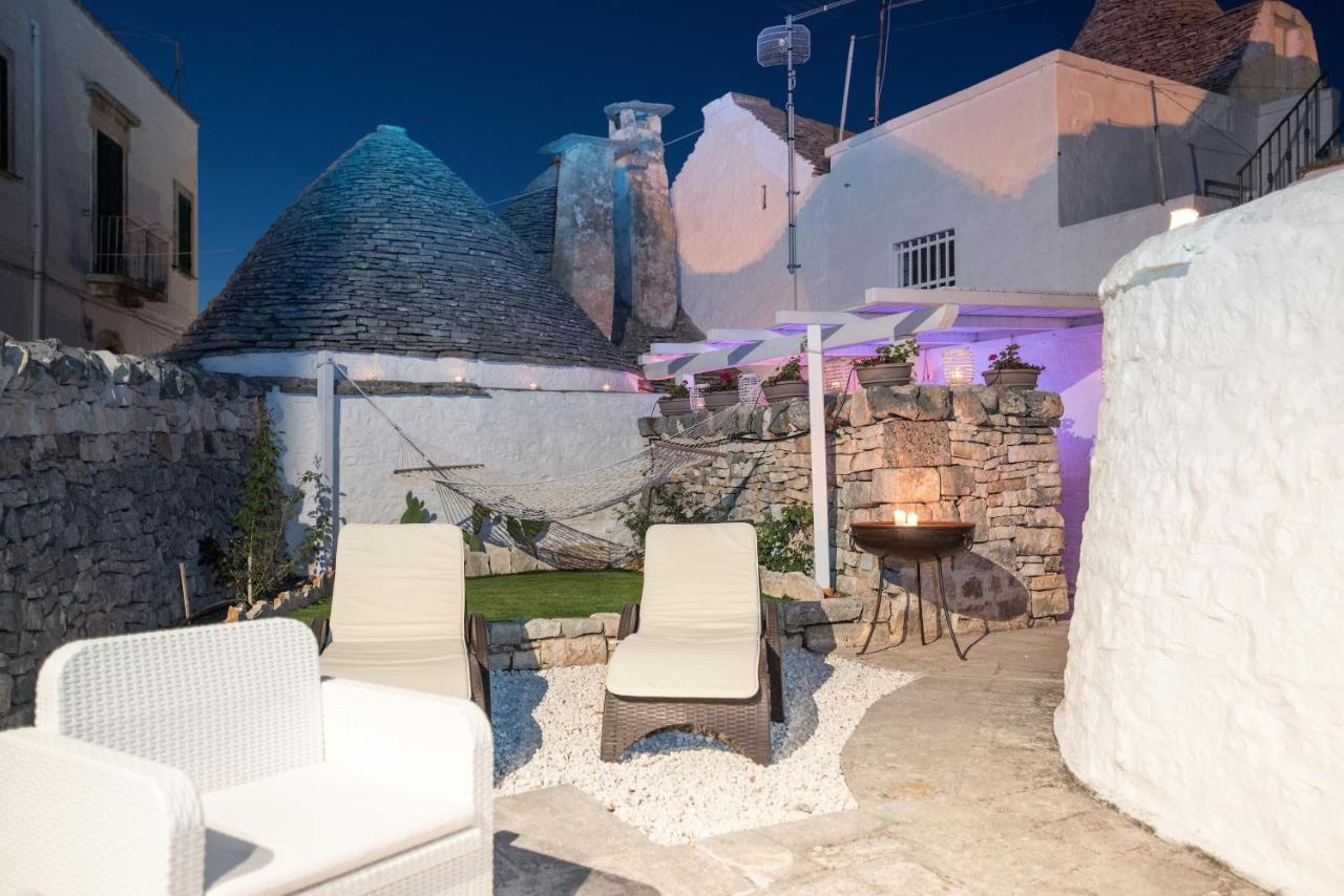 Hotel Trulli Holiday Deluxe & Wellness Alberobello Esterno foto