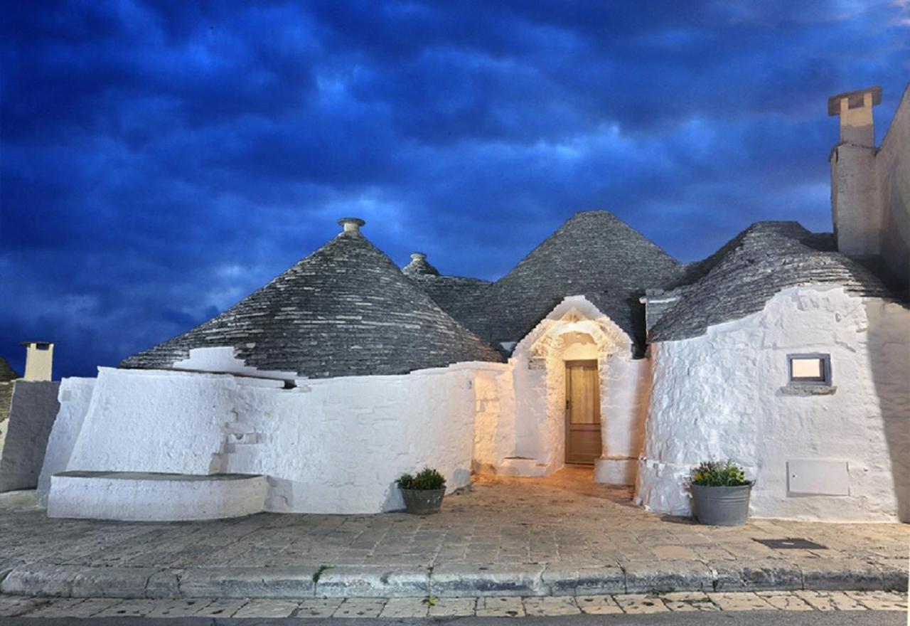 Hotel Trulli Holiday Deluxe & Wellness Alberobello Esterno foto